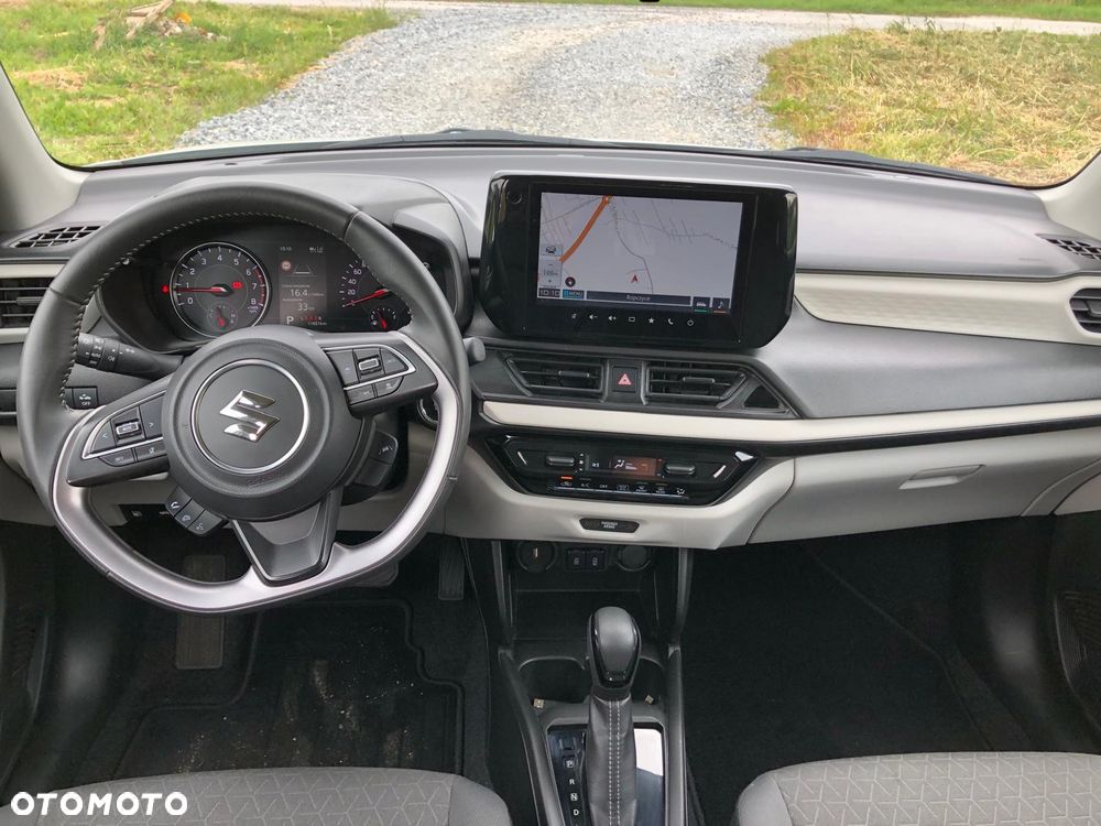 Suzuki Swift 1.2 Premium Plus CVT - 6