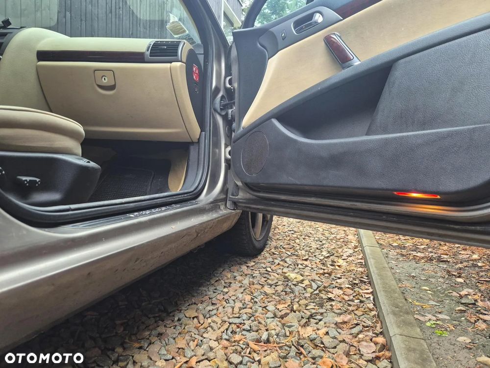 Peugeot 407 2.0 SV Executive - 13