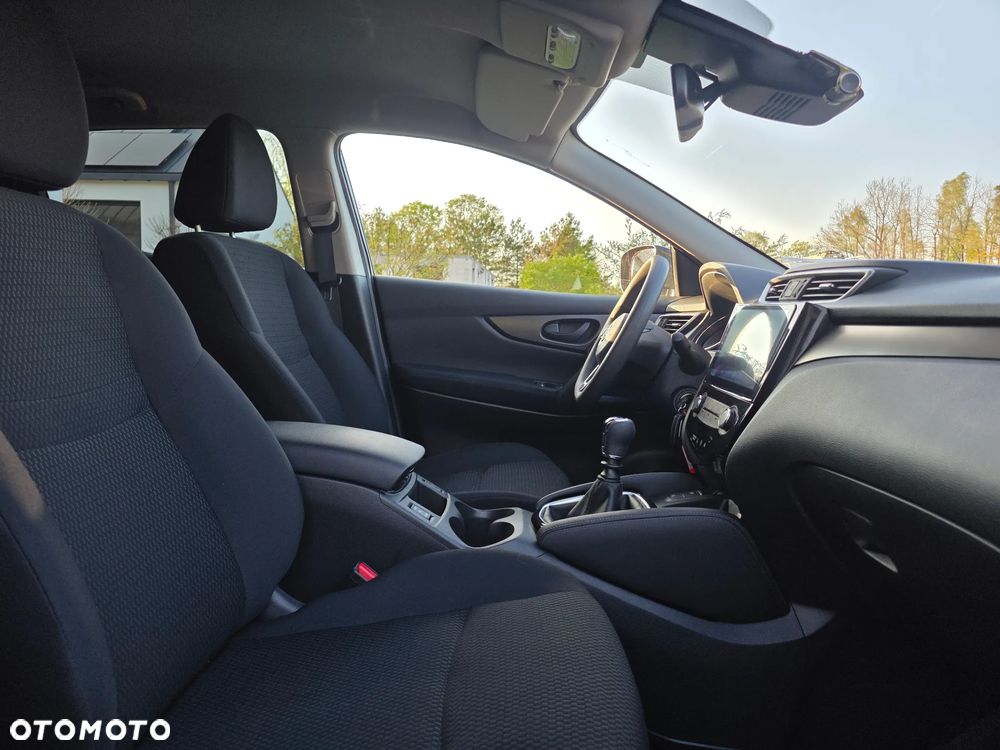 Nissan Qashqai 1.5 dCi N-Connecta - 8