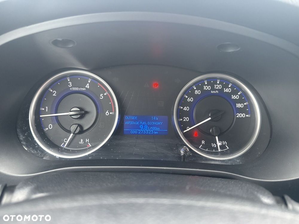 Toyota Hilux 2.4 D-4D Double Cab DLX 4x4 - 21