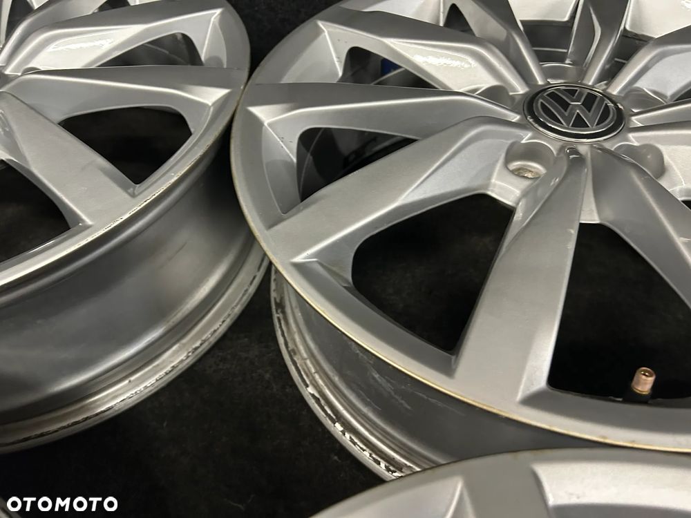 Alufelgi VW Golf 7, 6, 5, Sportsvan, Touran, Caddy 17 cali 5x112 4szt. - 14