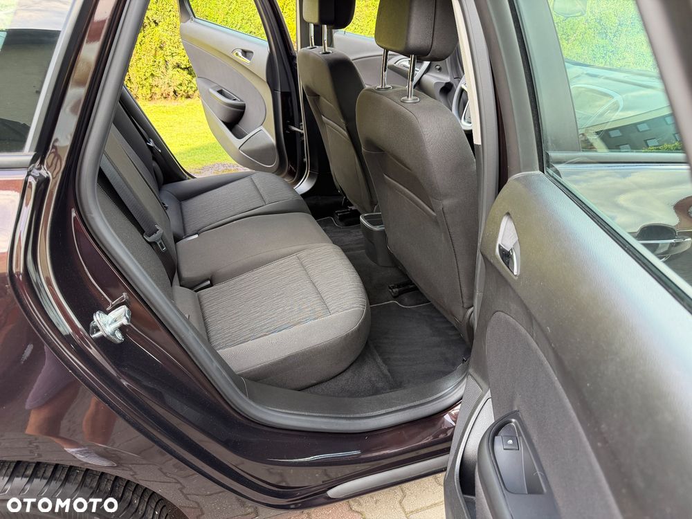 Opel Astra 1.4 Fun - 24