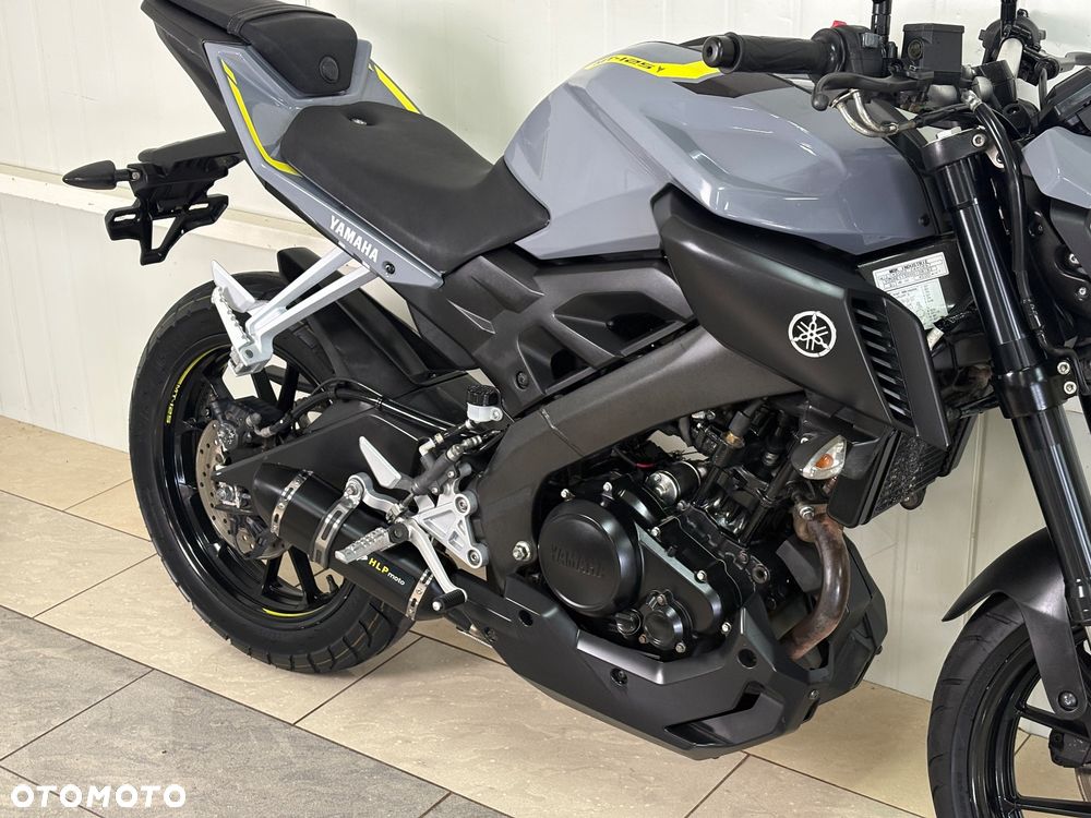 Yamaha MT - 8
