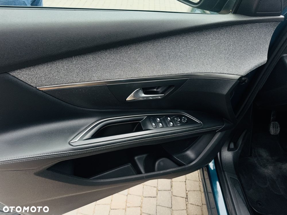 Peugeot 5008 BlueHDi 130 Allure - 20