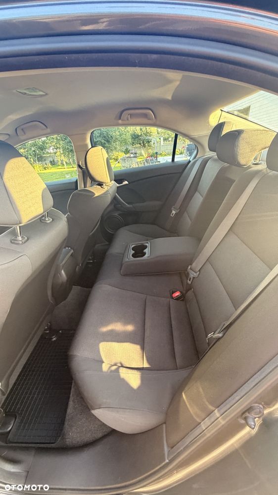 Honda Accord 2.0 Elegance - 11