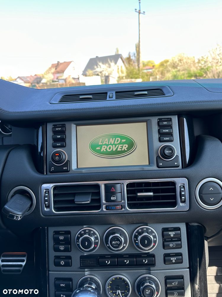 Land Rover Range Rover V8 Supercharged Autobiography - 11