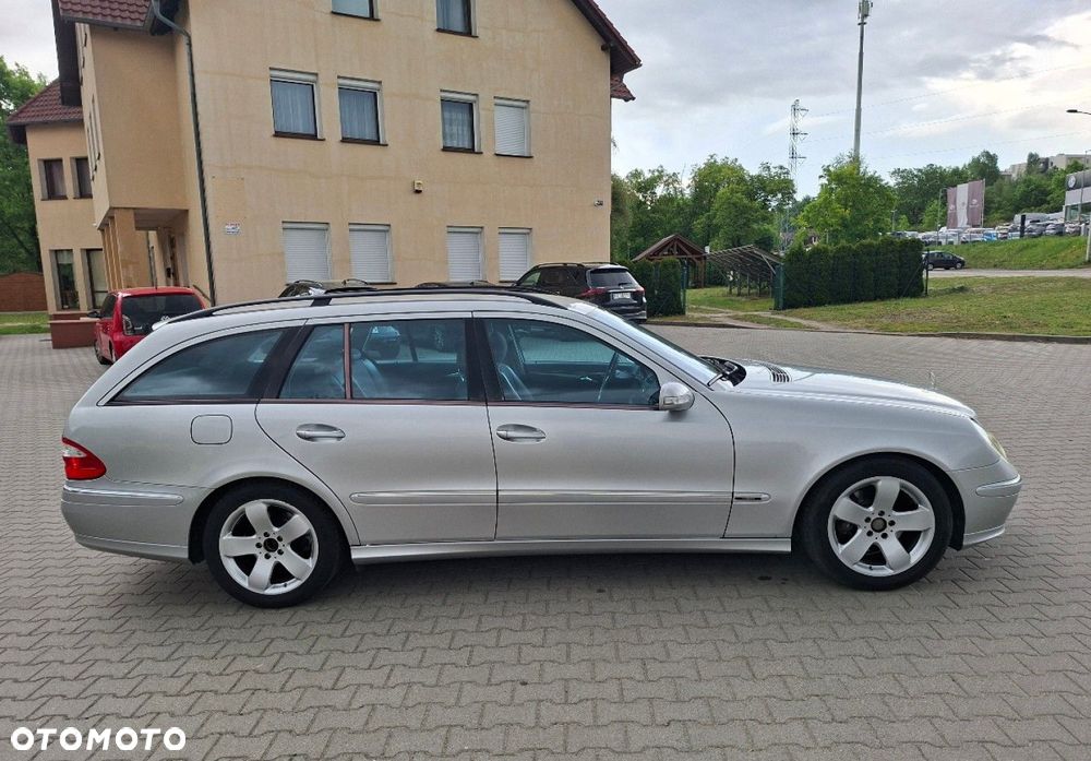 Mercedes-Benz Klasa E - 7