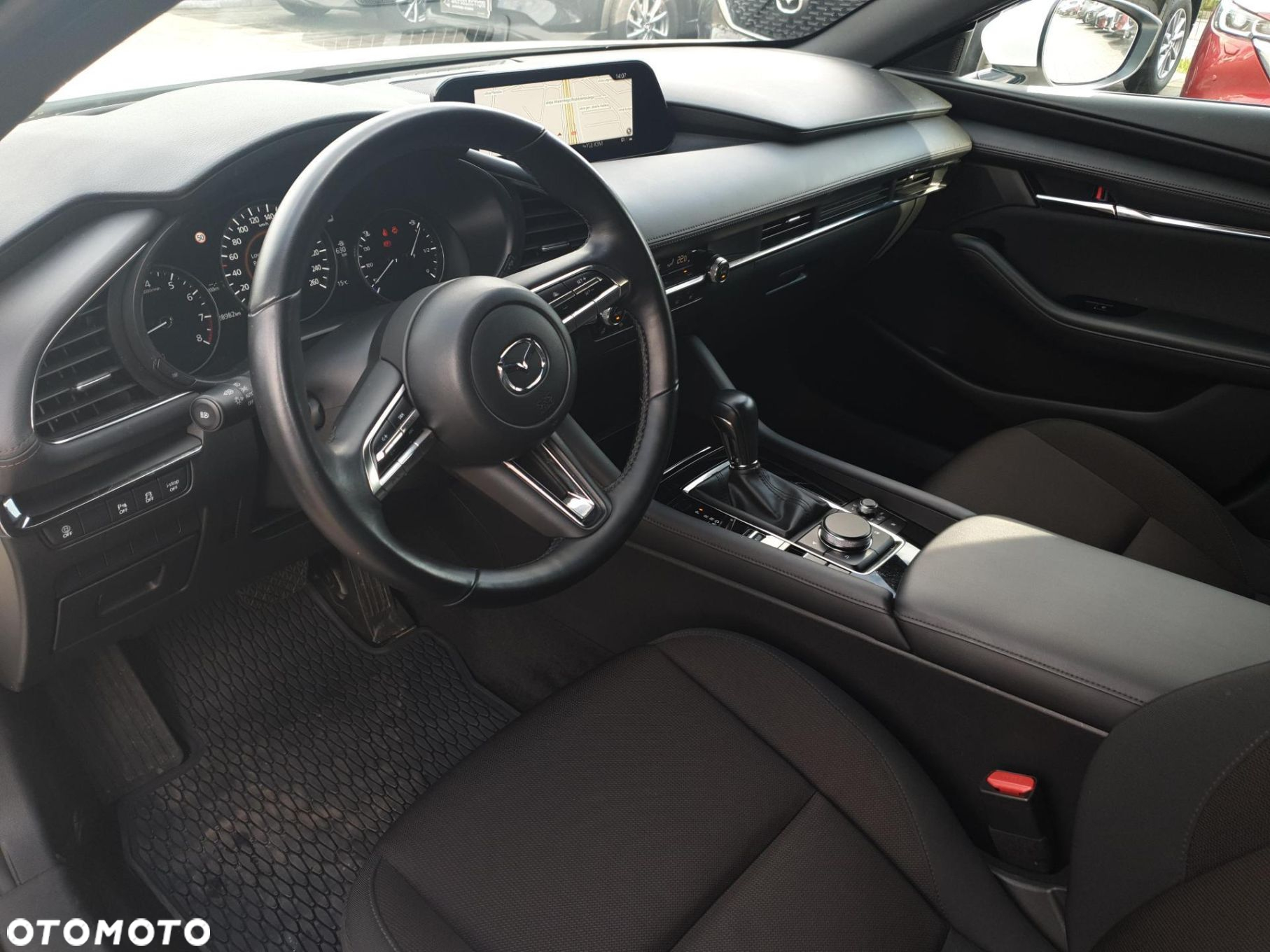 Mazda 3 - 9