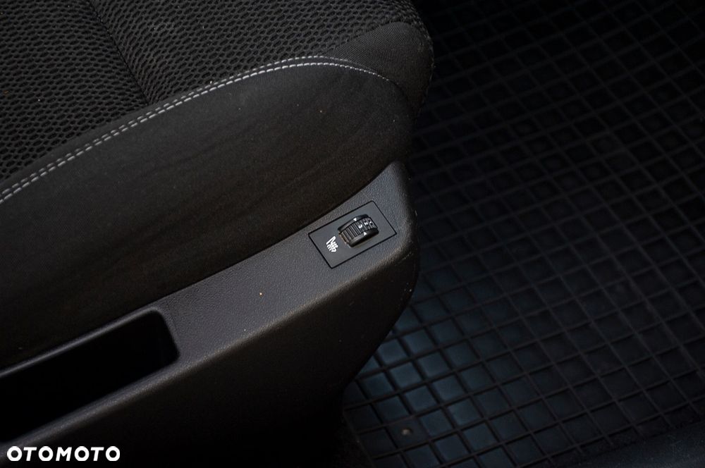Citroën C4 BlueHDi 120 Stop&Start Business Class - 24