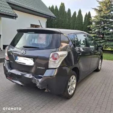 Toyota Verso 2.0 D-4D 2010 7os - 4