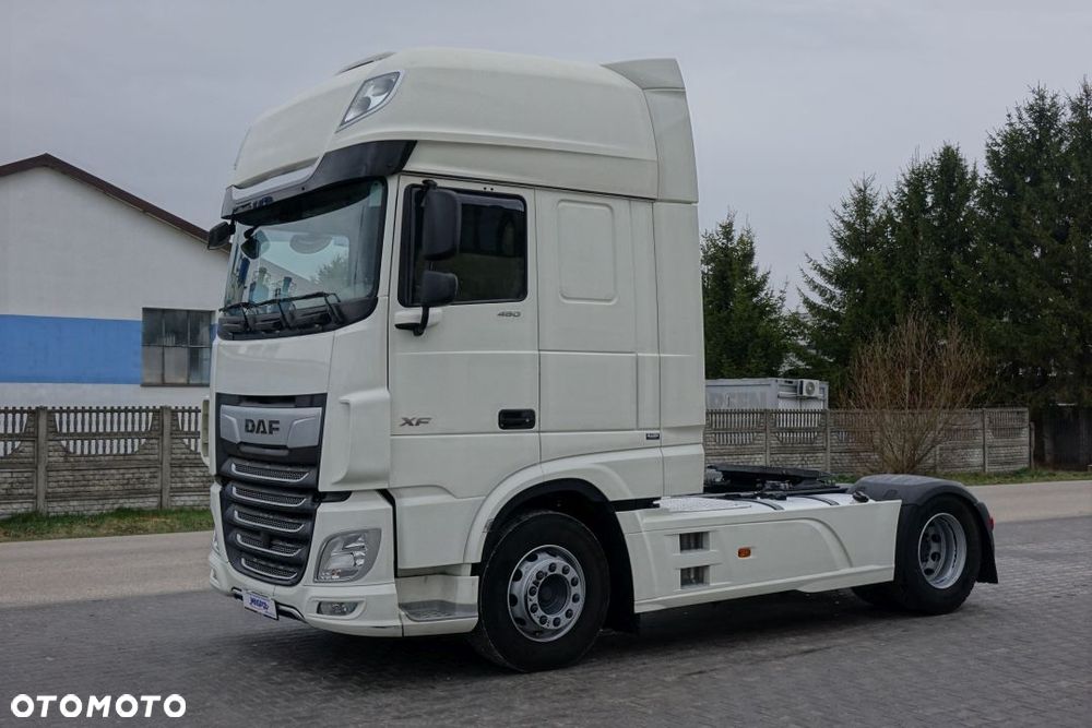 DAF XF 480 FT / SUPER SPACE CAB / STANDARD/ EURO 6 / AUTOMAT / INTARDER / KLIMATYZACJA POSTOJOWA / LODÓWKA / 2 ZBIORNIKI PALIWA - 2