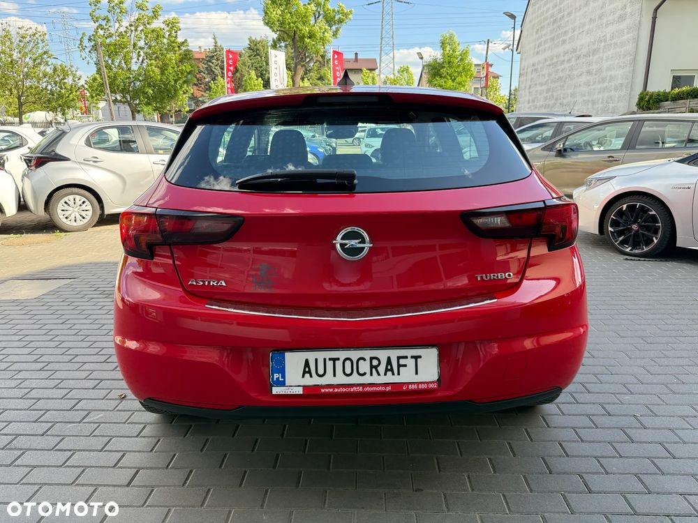 Opel Astra 1.4 T Dynamic S&S - 28