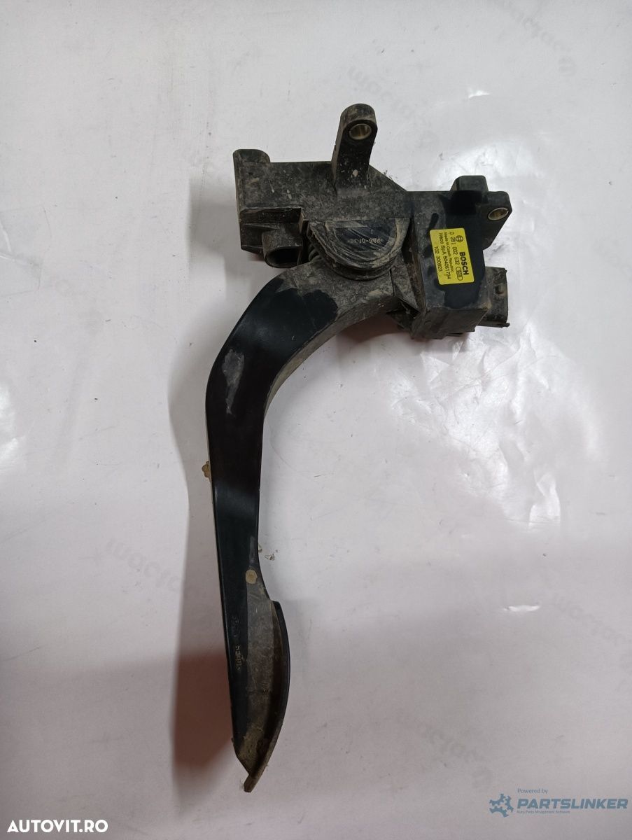 Pedală de accelerație IVECO DAILY IV Box Body / Estate 2006 - 2012 0281002632 - 1