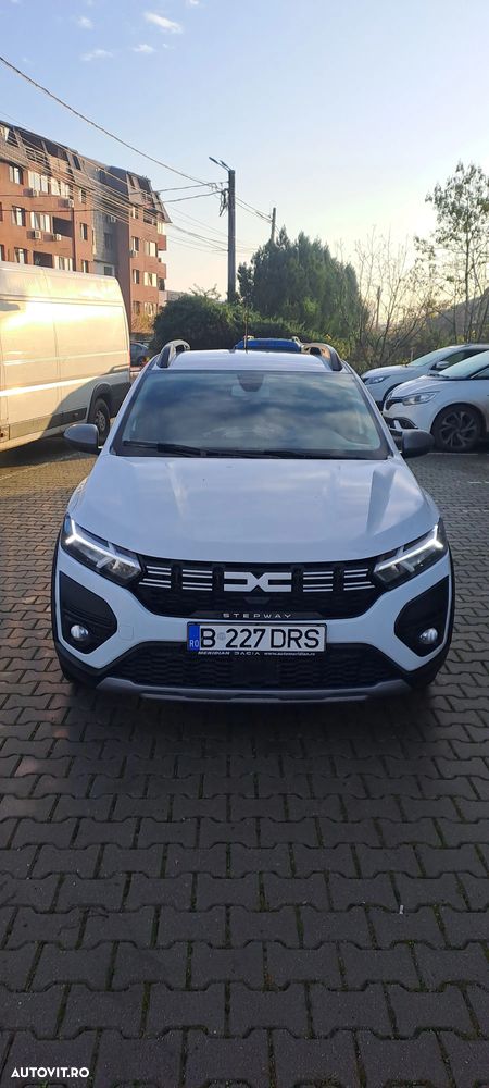 Dacia Sandero TCe 90 MT6 Comfort - 1