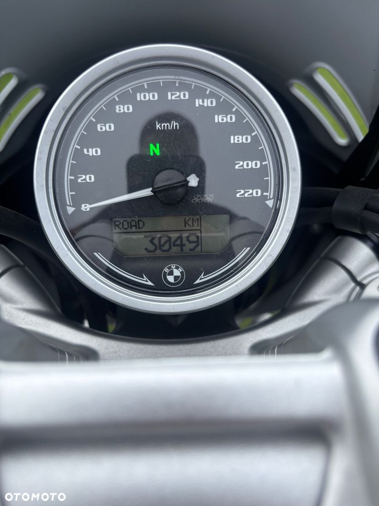 BMW R - 9