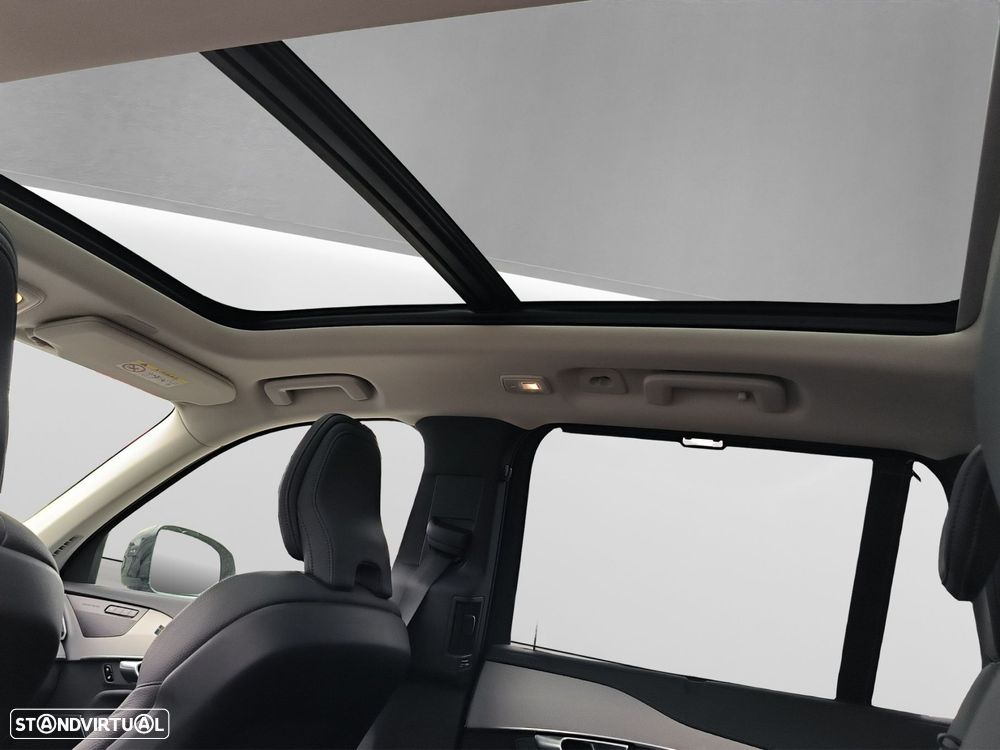 Volvo XC 90 2.0 T8 PHEV Plus Dark AWD - 19