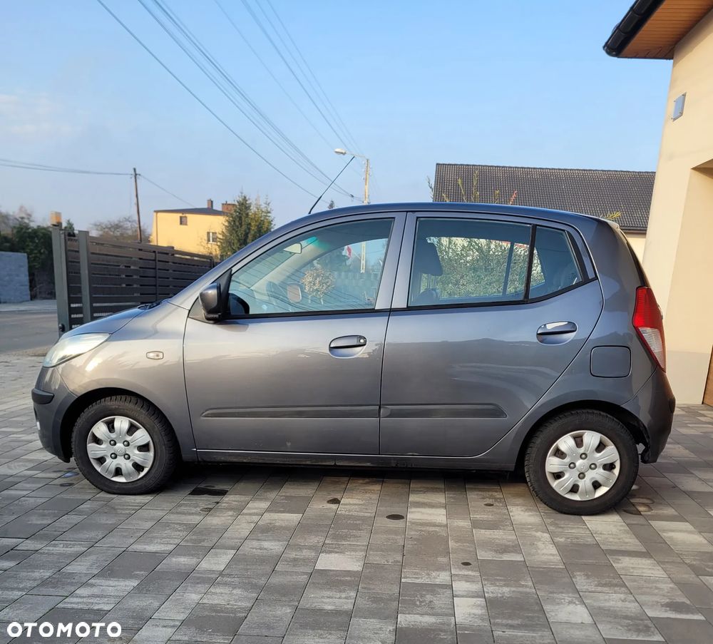 Hyundai i10 - 12
