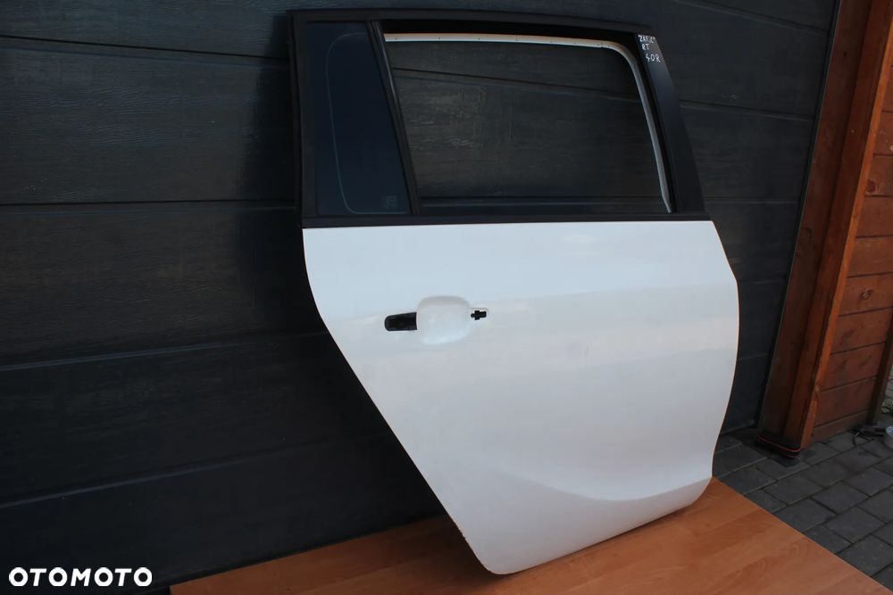 DRZWI PRAWY TYŁ TYLNE PRAWE OPEL ZAFIRA C 40R - 2