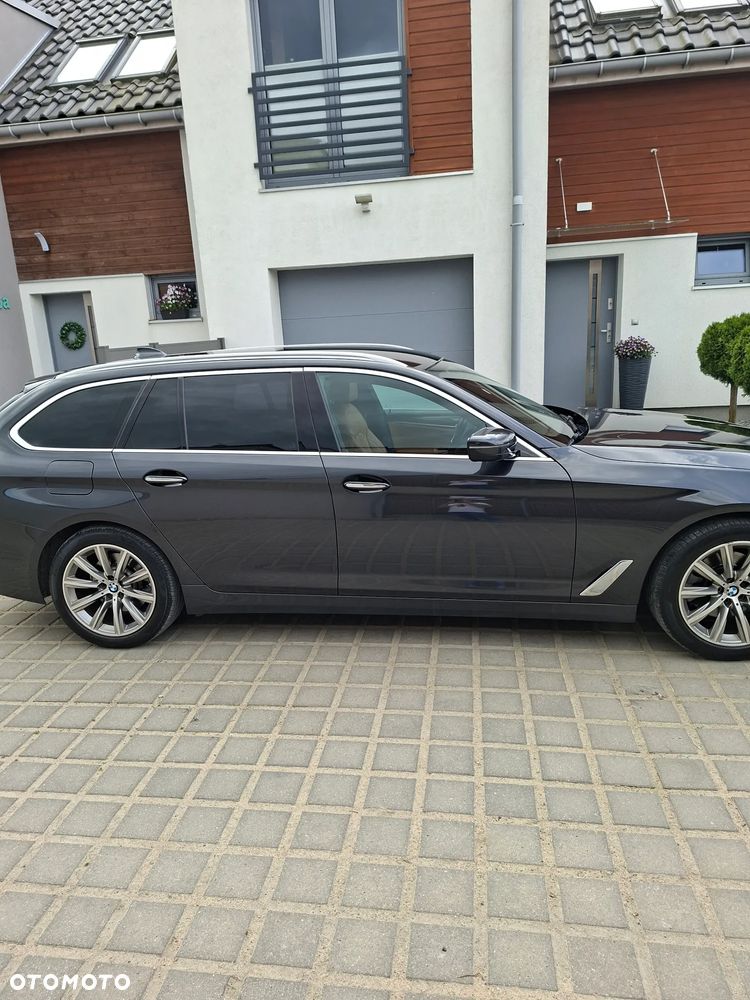 BMW Seria 5 520d Luxury Line sport - 8