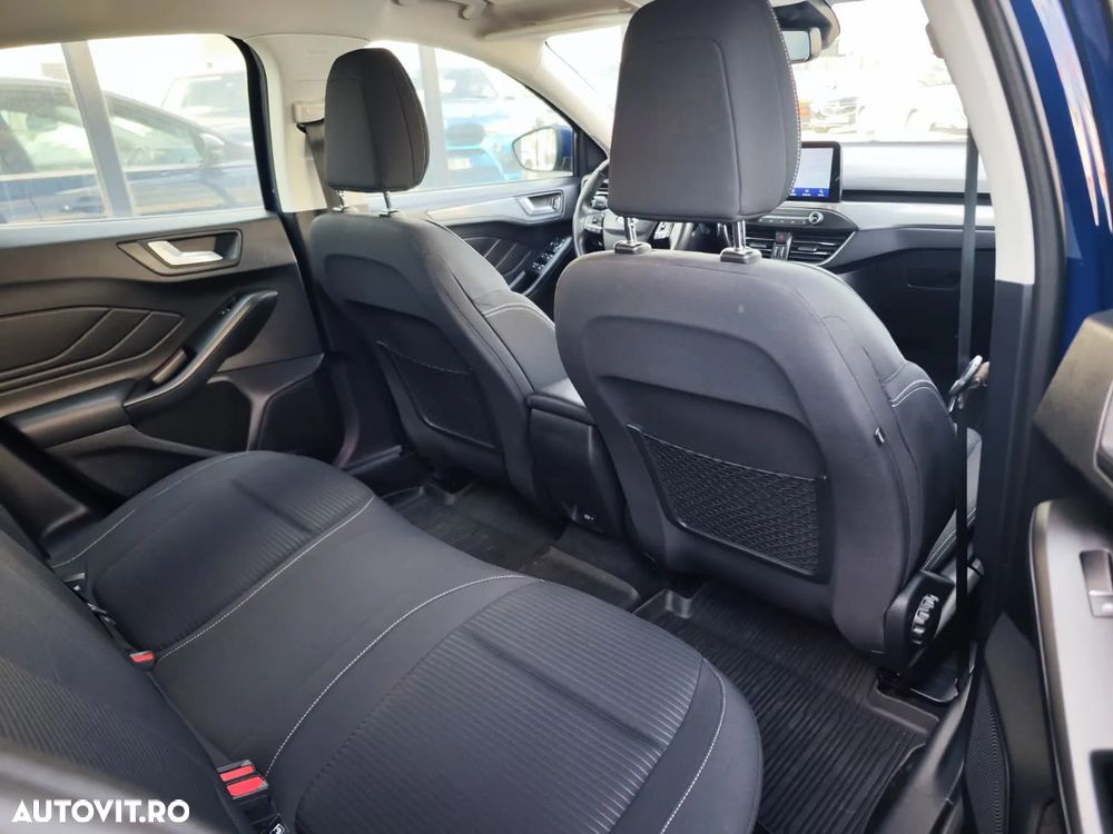 Ford Focus 2.0 EcoBlue Titanium - 9
