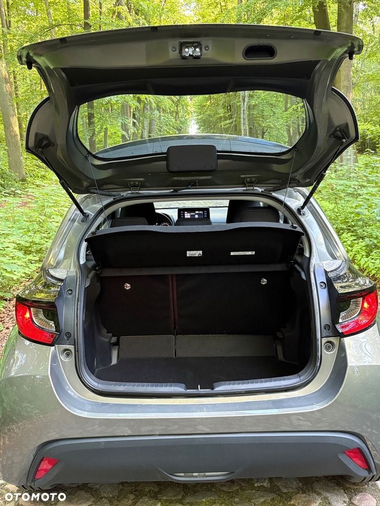 Toyota Yaris - 5