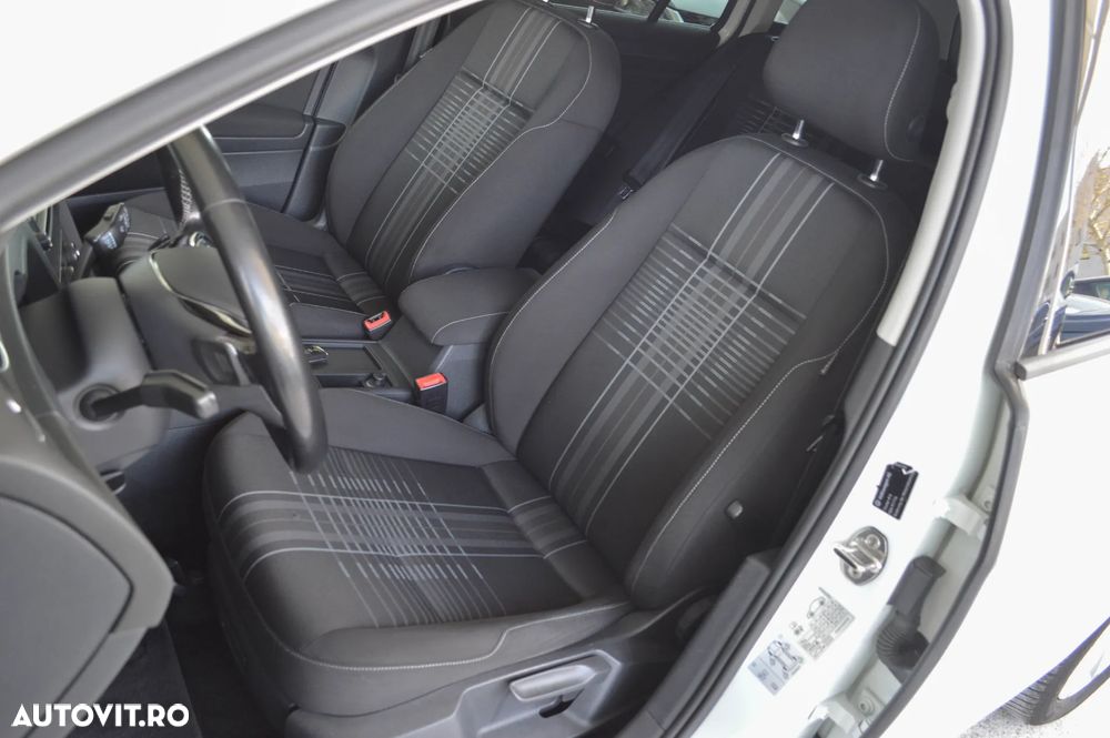 Volkswagen Golf 1.6 TDI DSG BMT Highline - 25