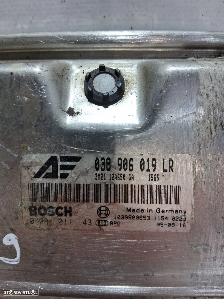 .Centralina Motor Bosch VW VAG Ford Galaxy 1.9 TDi AUY 115cv 038 906 019 LR / 3M21-12A650-GA / 0 281 011 143 - 3