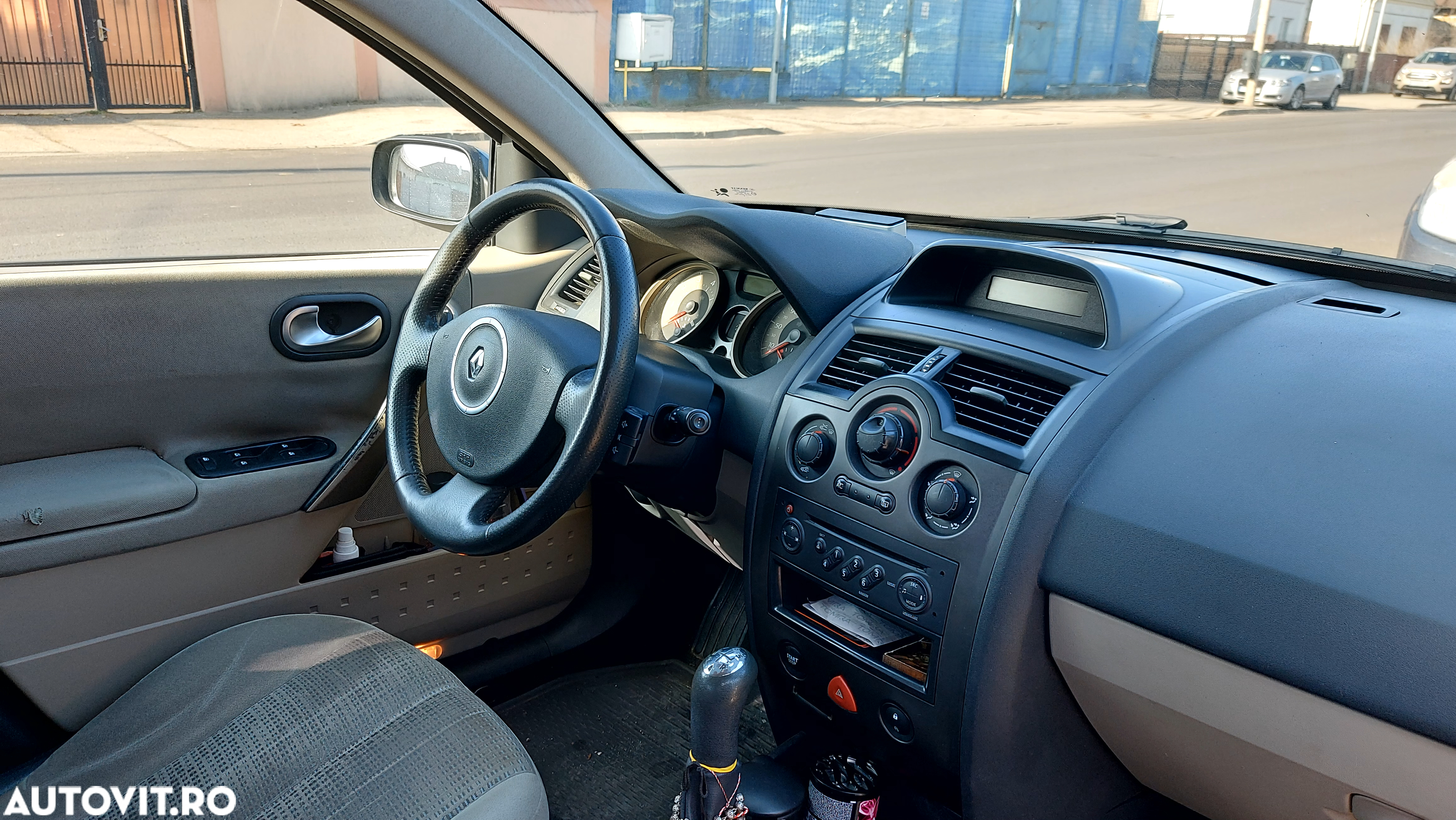 Renault Megane II Sedan 1.6 Authentique - 8
