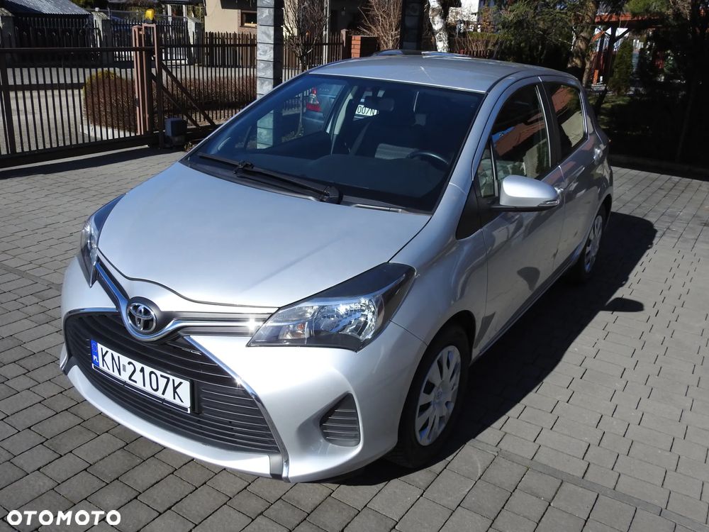 Toyota Yaris 1.0 Active EU6 - 35