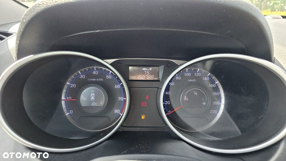 Hyundai ix35 - 11