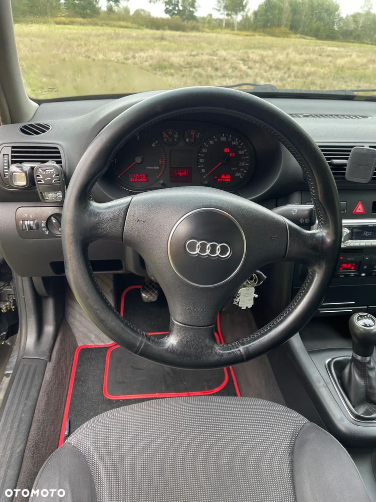 Audi A3 1.9 TDI Attraction - 10