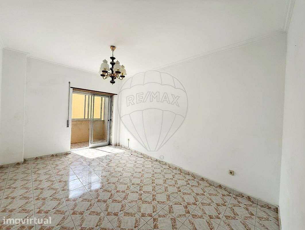 Apartamento T2 para arrendamento - Grande imagem: 3/9