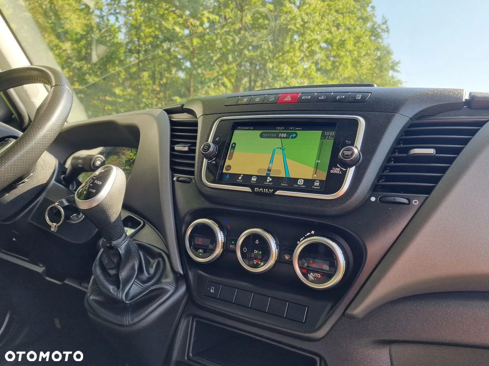 Iveco DAYLY 35S HI-MATIC LED, ANDROID AUTO ,Automat Bogato wyposażony Bezwypadkowy, 10 EP, Salon PL , ASO BURTO FIRANA,KLIMA - 4
