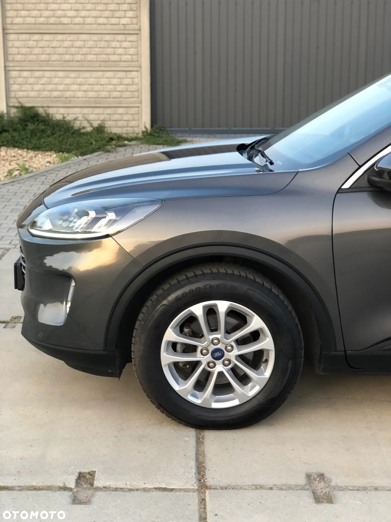 Ford Kuga 1.5 EcoBlue TITANIUM - 12