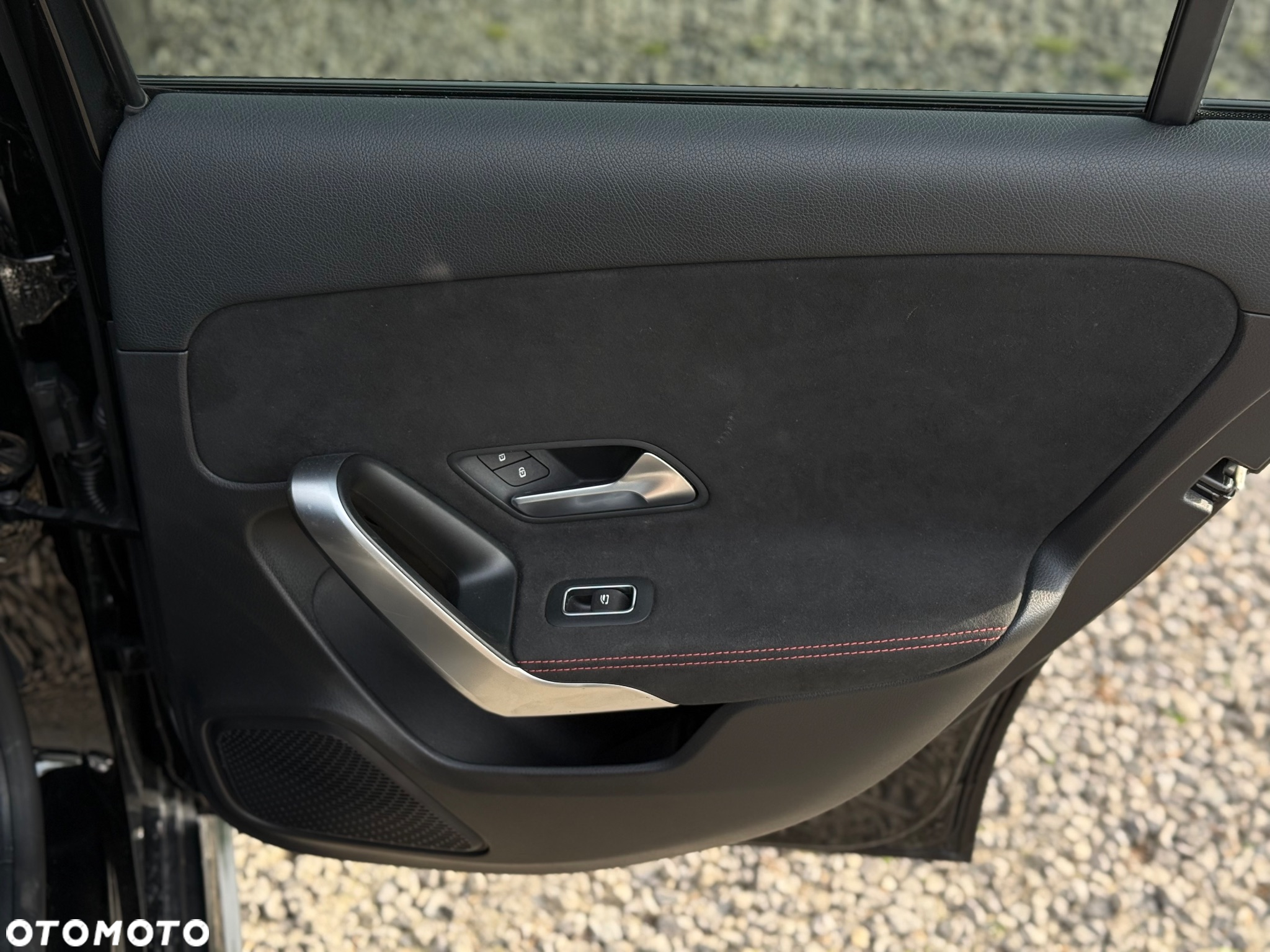 Mercedes-Benz Klasa A 250 4-Matic AMG Line 8G-DCT - 34