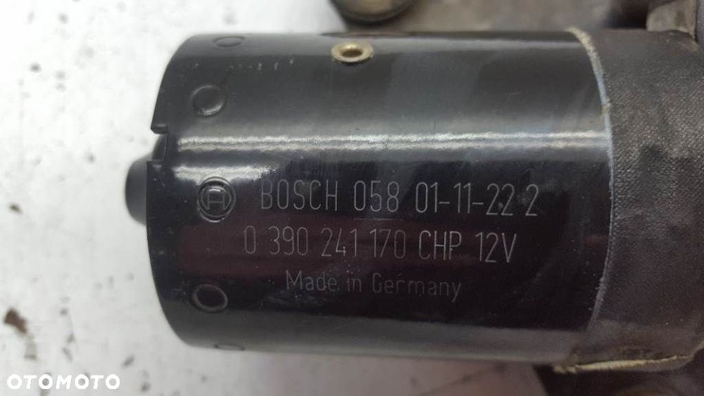 SILNICZEK WYCIERACZEK PRZÓD VOLVO V40 I 2001 EU - 4