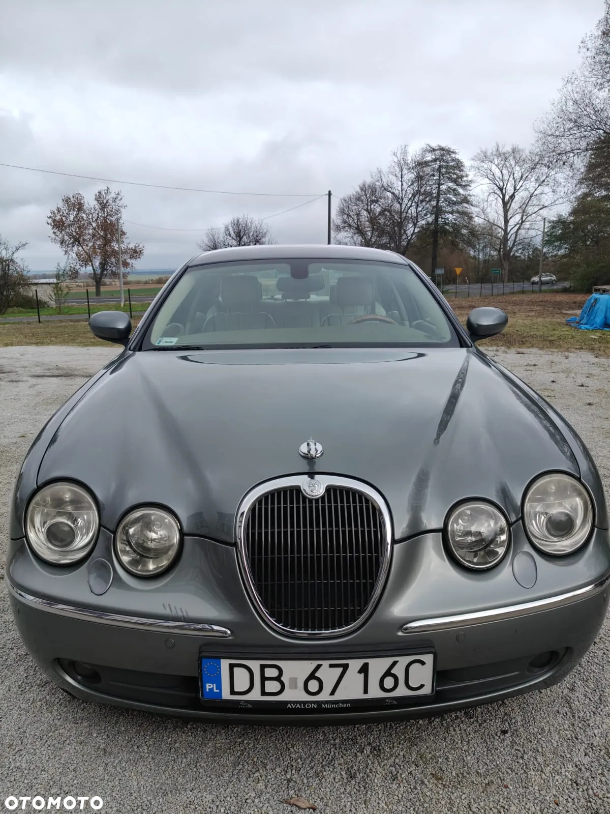 Jaguar S-Type - 22
