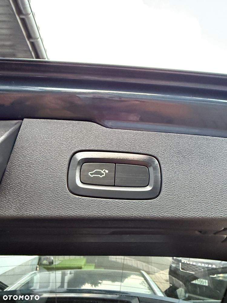 Volvo V60 D3 Momentum Pro - 39