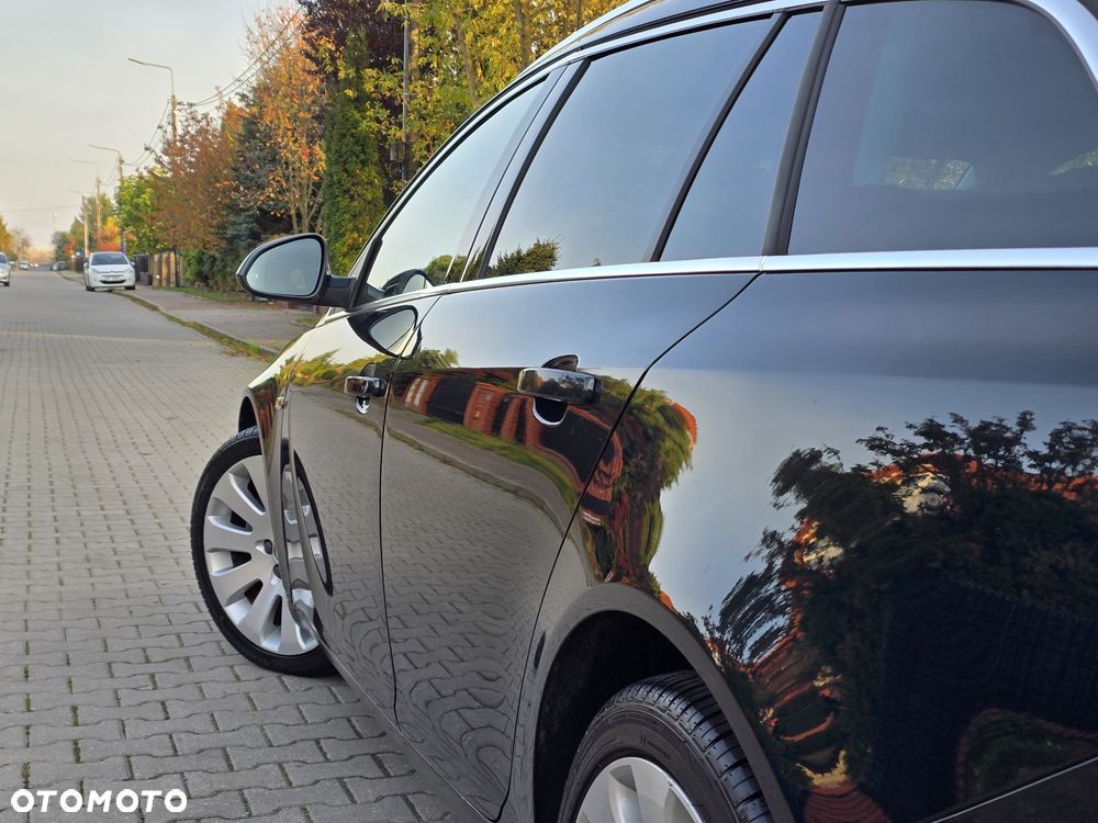 Opel Insignia - 8