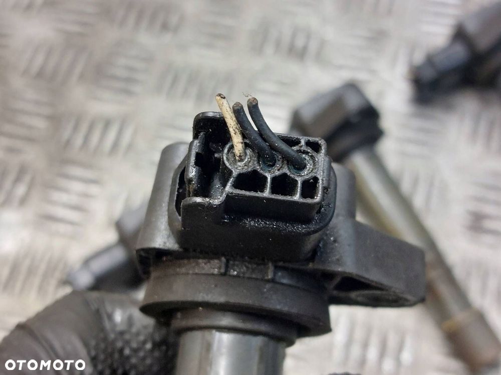 CEWKA ZAPŁONOWA KOMPLET HONDA CIVIC VII 1.6 16V - 4