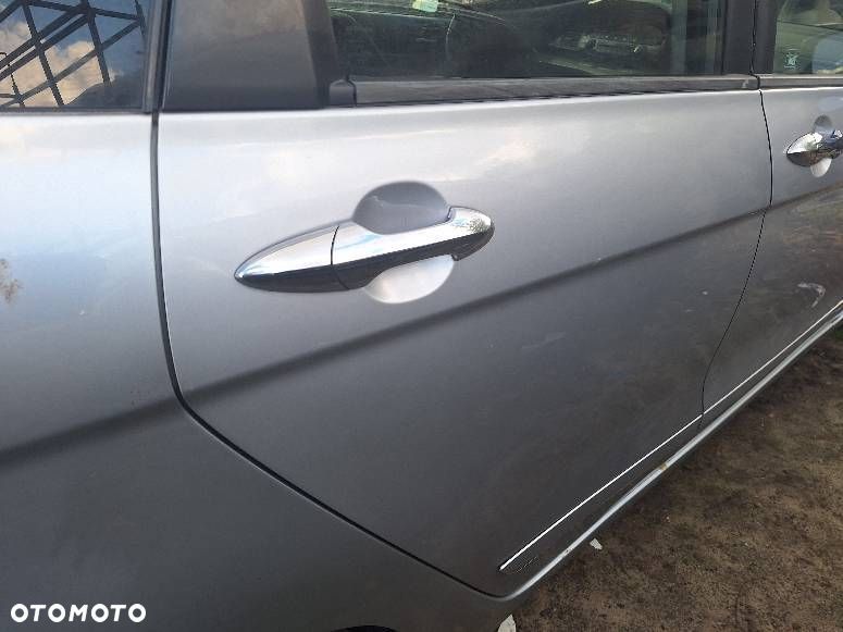 DRZWI KOMPLETNE PRAWY TYŁ HONDA FR-V I NH623M 05-09r - 7