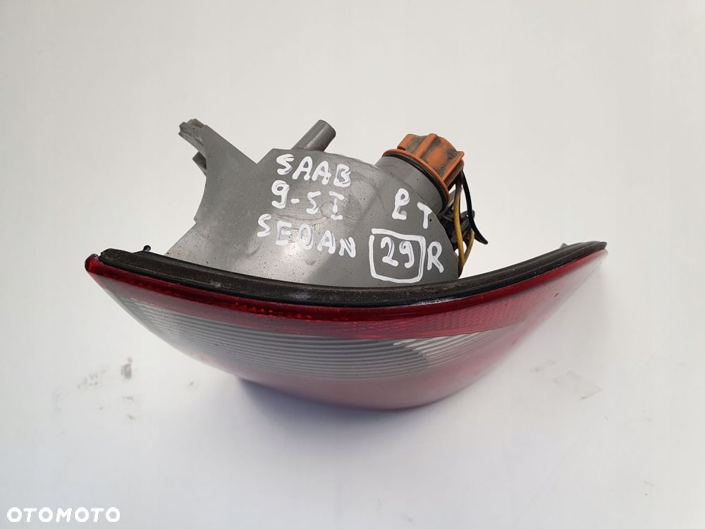 LAMPA PRAWA Saab 9-5 I lift 01-05r Sedan TYLNA prawy tył pasażera Europa - 4