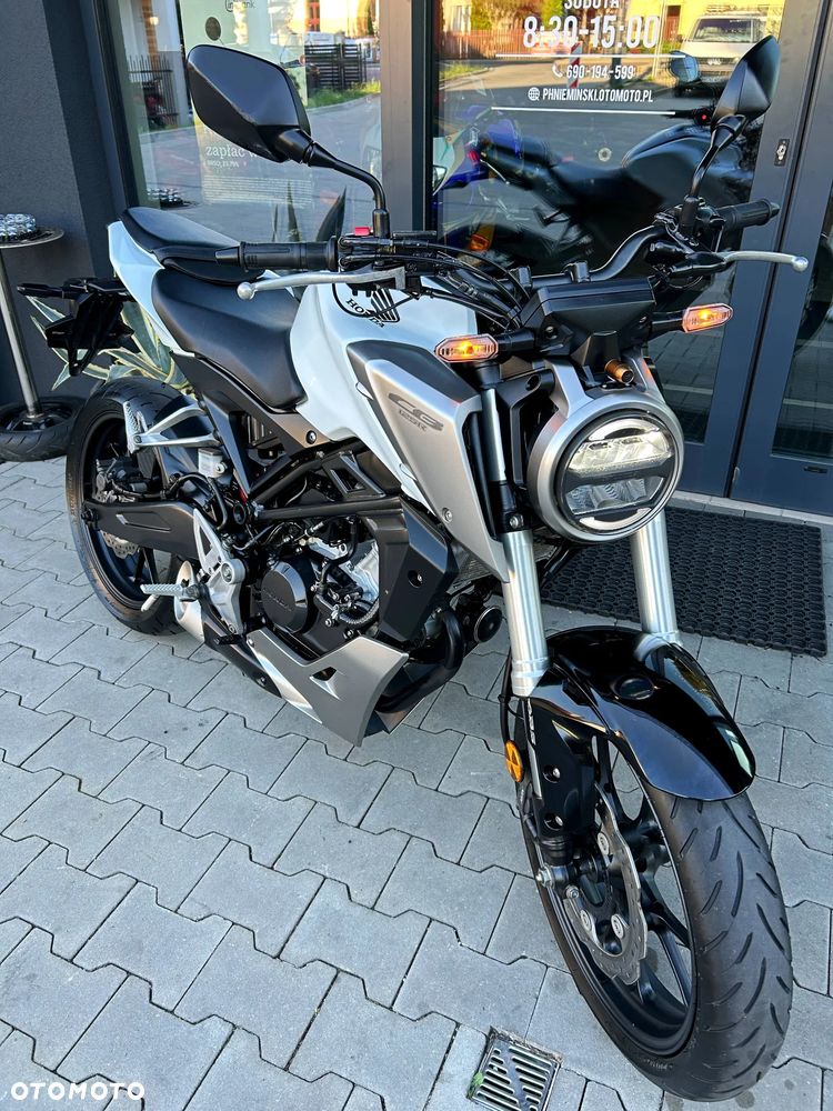Honda CB - 10