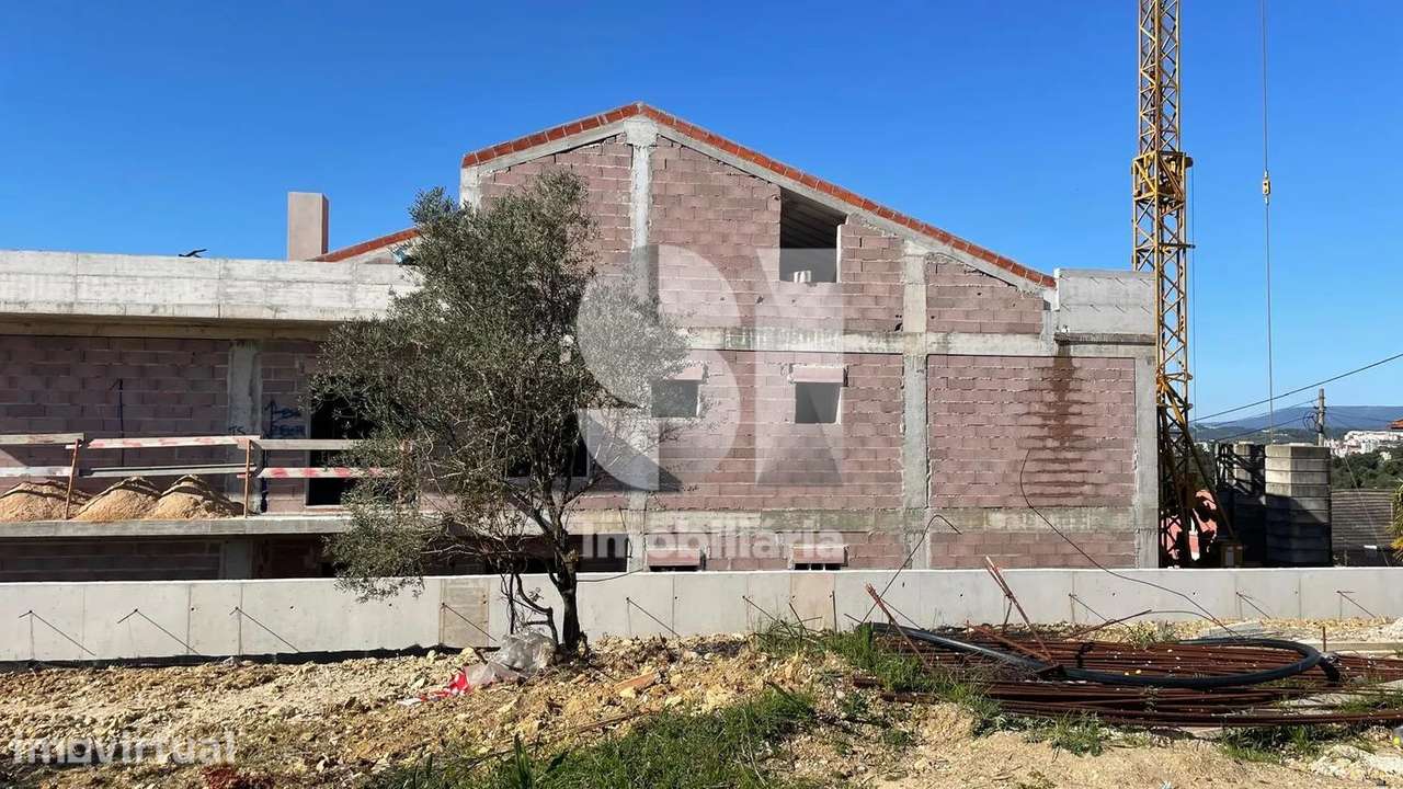 Apartamento T3 com sótão e garagem em construção - Grande imagem: 2/17