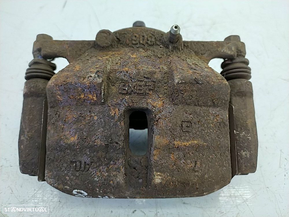 Pinça Frente Esquerda Nissan Qashqai / Qashqai +2 I (J10, Nj10, Jj10e) - 4
