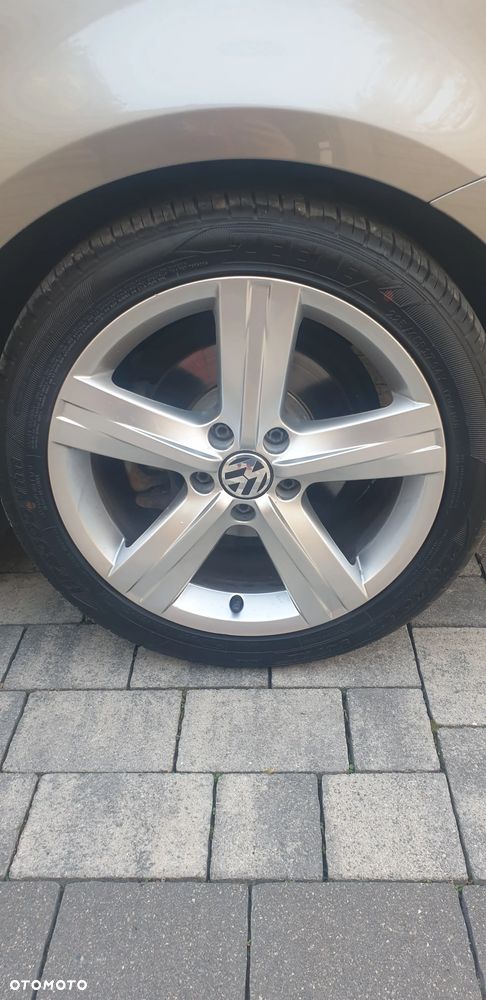 Volkswagen Passat 2.0 TDI Comfortline - 10