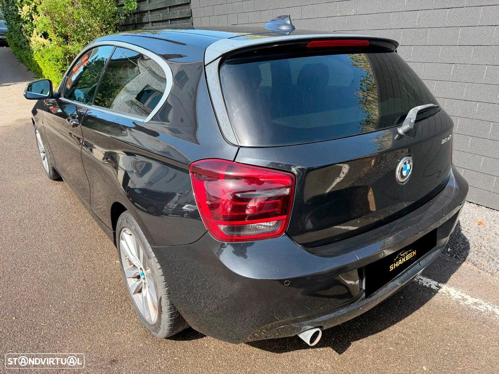 BMW 118 d Sport Line - 4