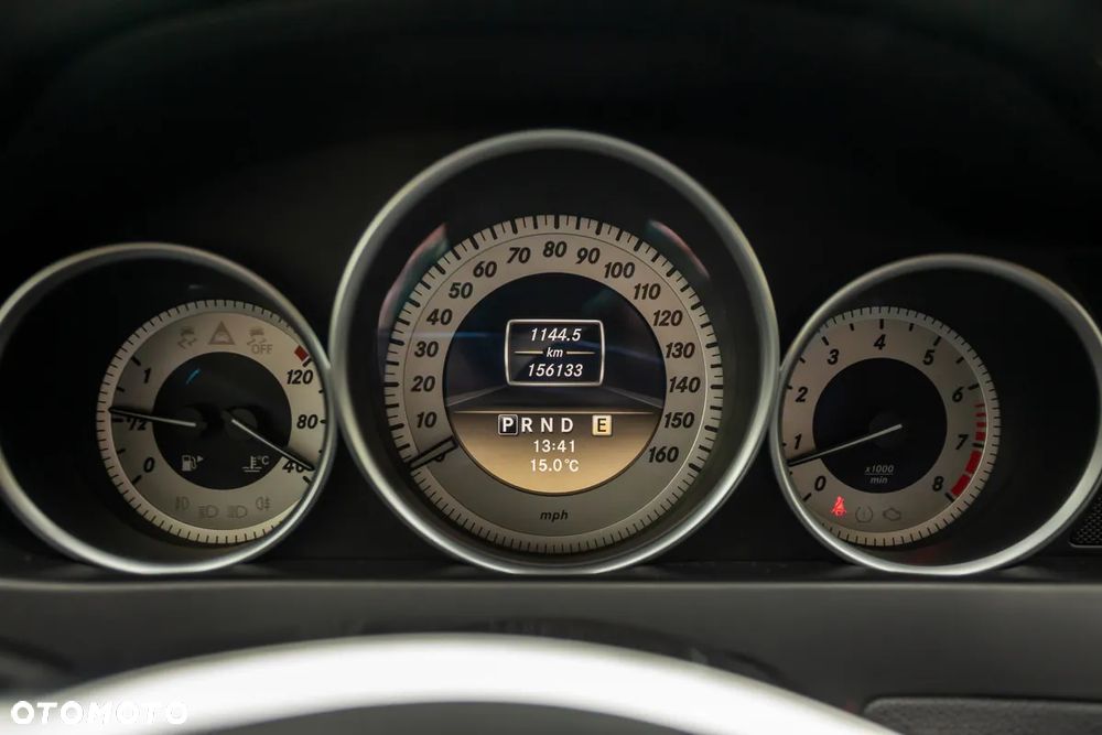 Mercedes-Benz Klasa C 300 7G-TRONIC - 30