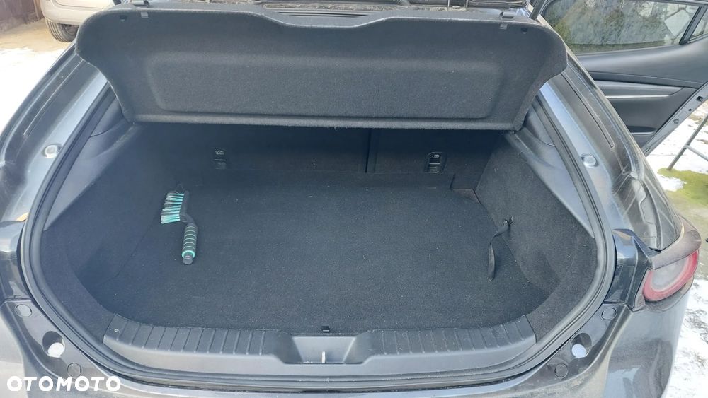 Mazda 3 SKYACTIV-G 2.0 M-Hybrid - 7