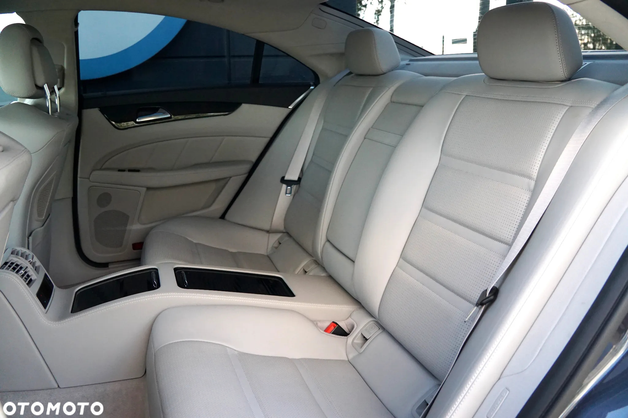 Mercedes-Benz CLS 63 AMG - 25